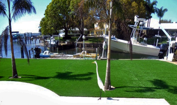 Artificial Grass for Commercial Applications in Oregon